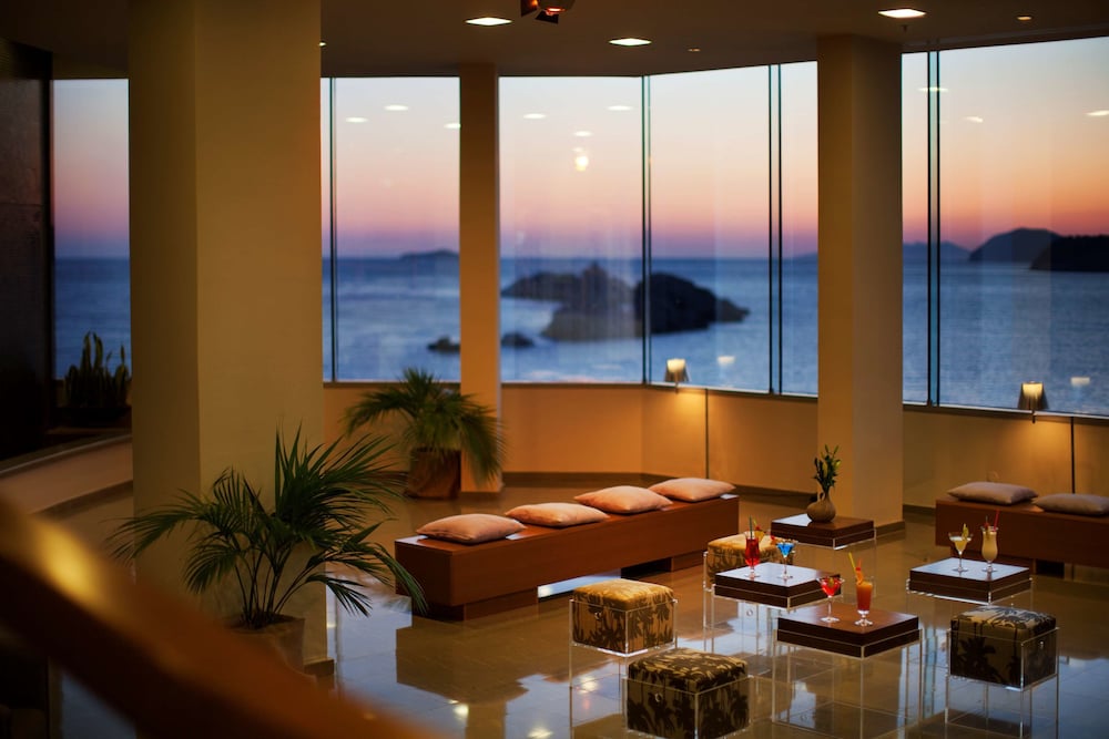 Dubrovnik Palace — Restaurant & bars in Dubrovnik, Dubrovnik-Neretva