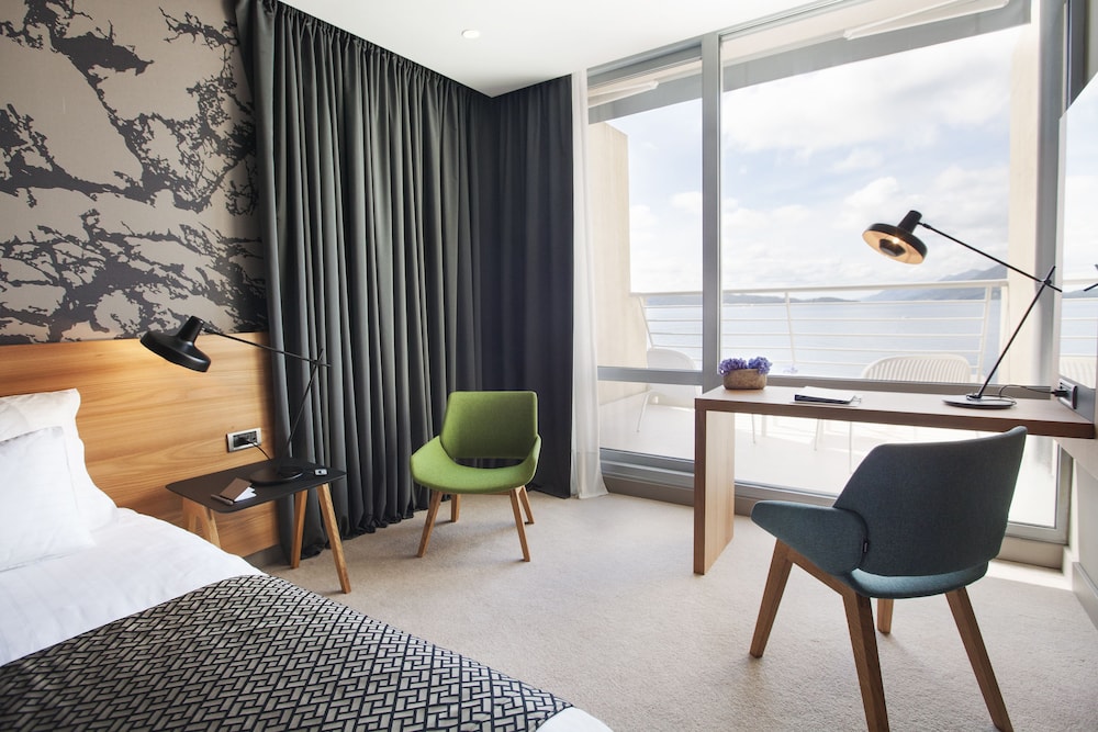 Dubrovnik Palace — Hotel rooms in Dubrovnik, Dubrovnik-Neretva