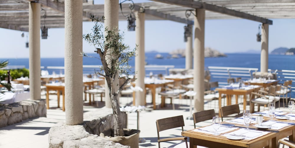 Dubrovnik Palace — Restaurant & bars in Dubrovnik, Dubrovnik-Neretva
