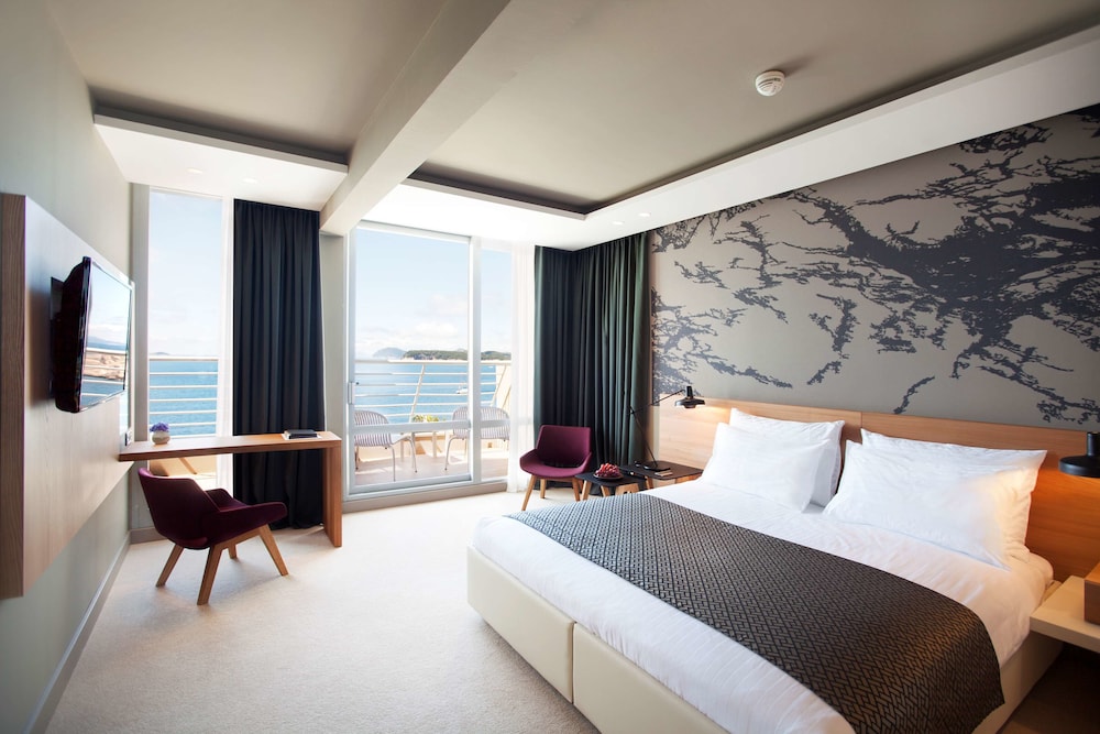 Dubrovnik Palace — Hotel rooms in Dubrovnik, Dubrovnik-Neretva