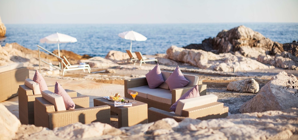 Dubrovnik Palace — Beach in Dubrovnik, Dubrovnik-Neretva