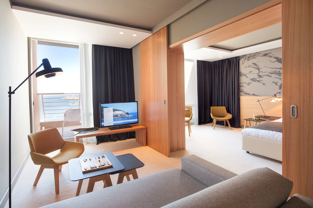 Dubrovnik Palace — Hotel rooms in Dubrovnik, Dubrovnik-Neretva