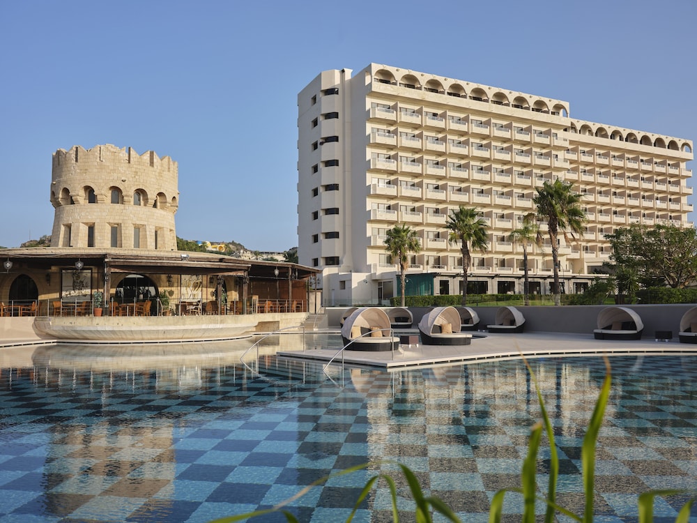 Esperos Palace Resort & Spa — Hotel building in Faliraki, South Aegean