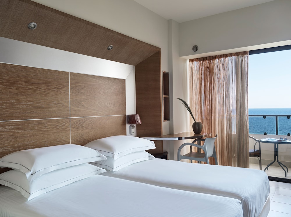 Esperos Palace Resort & Spa — Hotel rooms in Faliraki, South Aegean