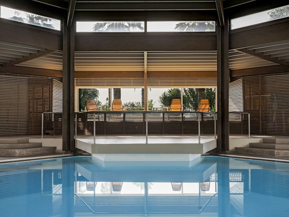 Esperos Palace Resort & Spa — Swimming pool in Faliraki, South Aegean