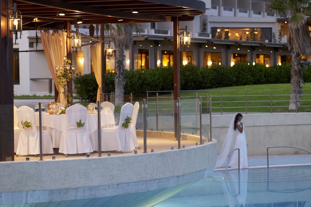 Esperos Palace Resort & Spa — Restaurant & bars in Faliraki, South Aegean