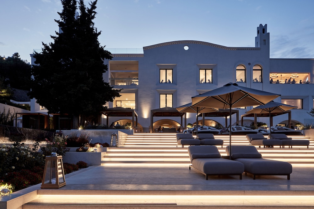 Esperos Village Blue & Spa - Adults only — Hotel building in Faliraki, South Aegean