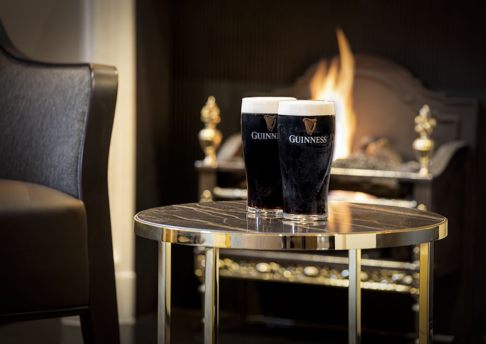 Cassidys Hotel — Restaurant & bars in Dublin, Dublin City