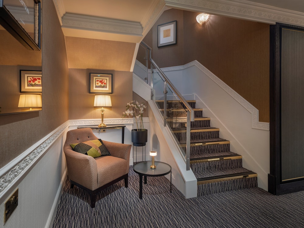 Cassidys Hotel — Hotel building in Dublin, Dublin City