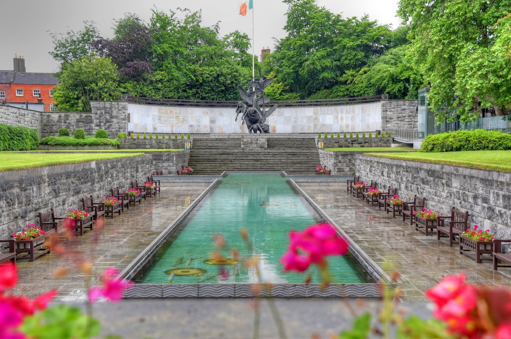 Cassidys Hotel — Attractions in the area in Dublin, Dublin City