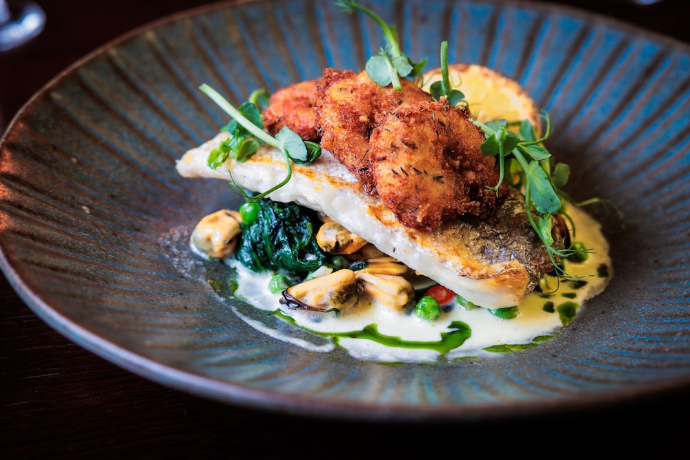 Cassidys Hotel — Restaurant & bars in Dublin, Dublin City