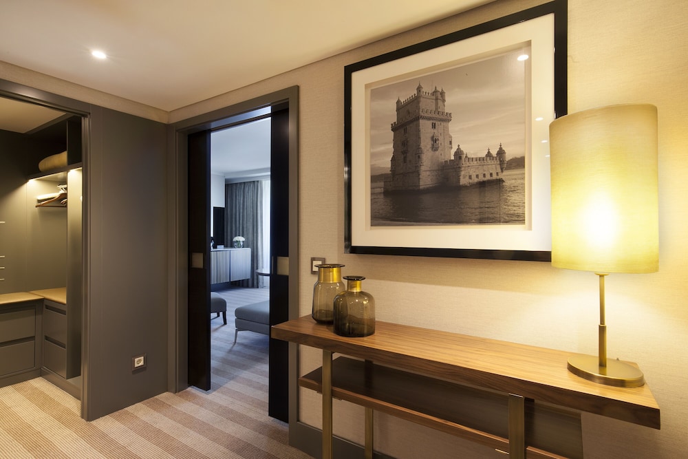 Corinthia Lisbon — Hotel rooms in Lisbon, Lisboa