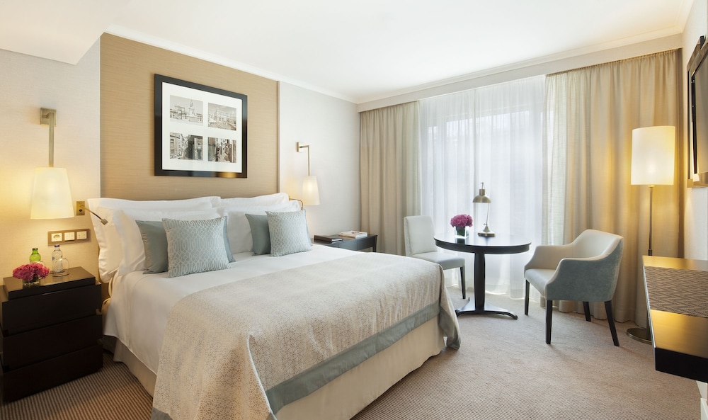 Corinthia Lisbon — Hotel rooms in Lisbon, Lisboa