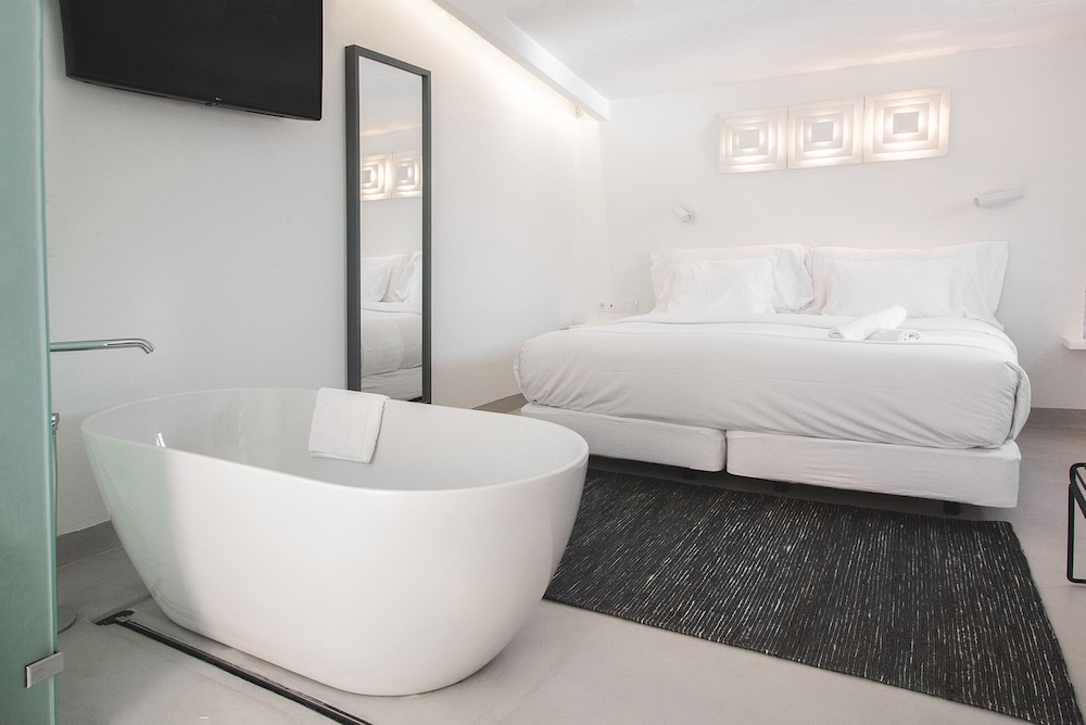 Costa D’Oiro Ambiance Village — Hotel rooms in Lagos, Faro