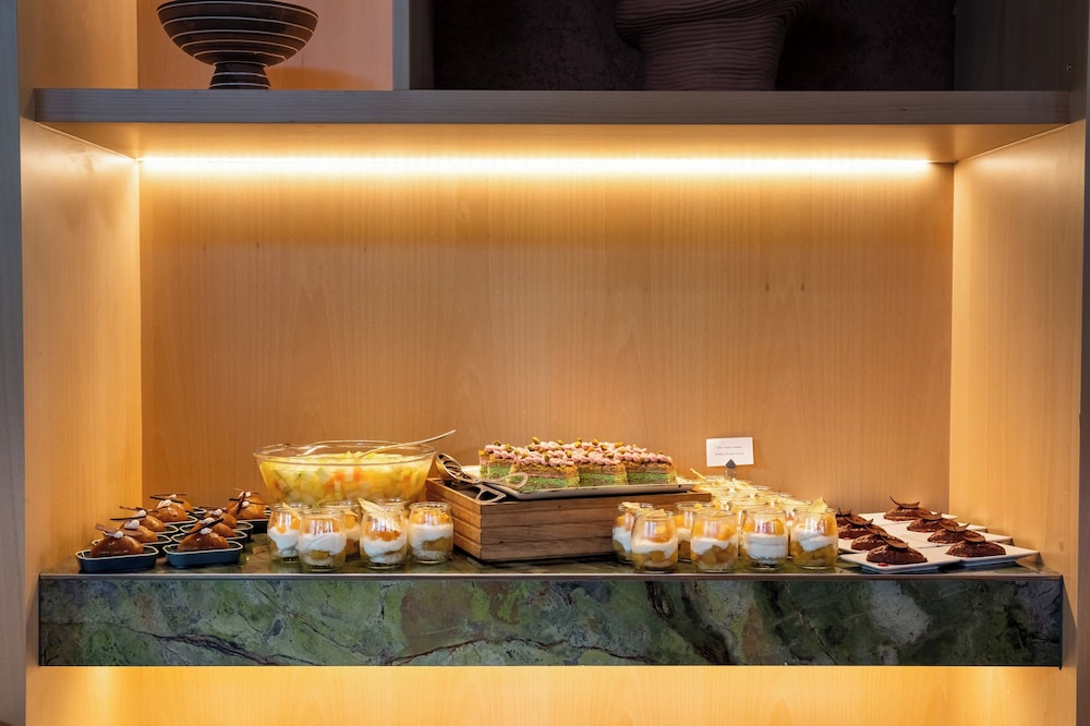 Kimpton Atlântico Algarve by IHG — Restaurant & bars in Albufeira, Faro