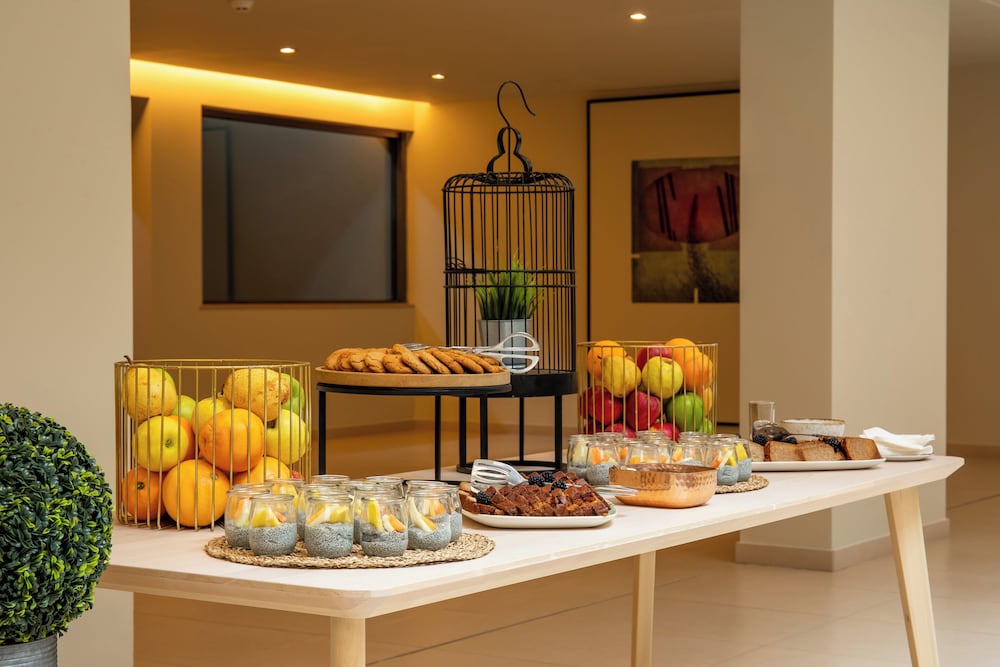 Kimpton Atlântico Algarve by IHG — Restaurant & bars in Albufeira, Faro