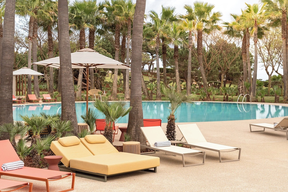 Kimpton Atlântico Algarve by IHG — Swimming pool in Albufeira, Faro