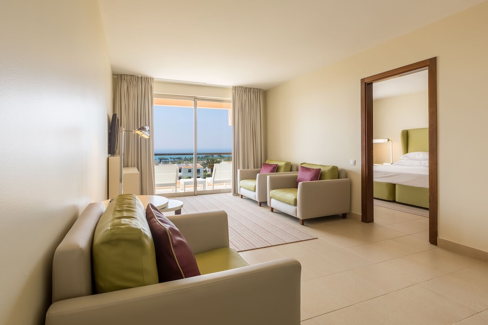 NAU Sao Rafael Suites – All Inclusive — Hotel rooms in Albufeira, Faro