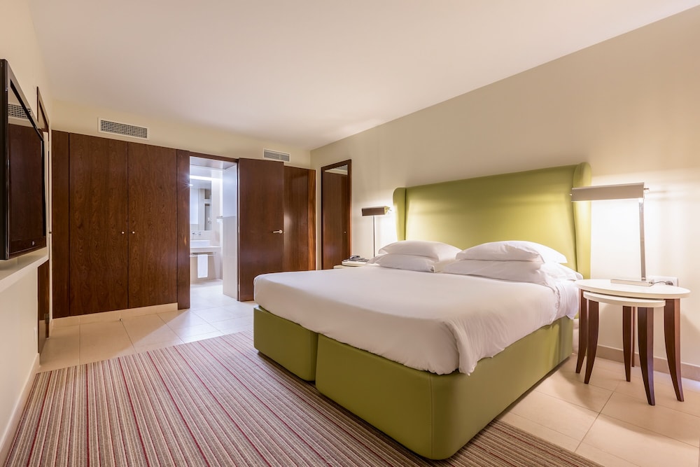 NAU Sao Rafael Suites – All Inclusive — Hotel rooms in Albufeira, Faro