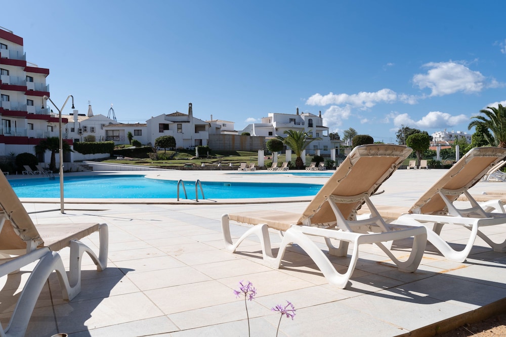 Hotel da Aldeia - Adults Only — Swimming pool in Albufeira, Faro