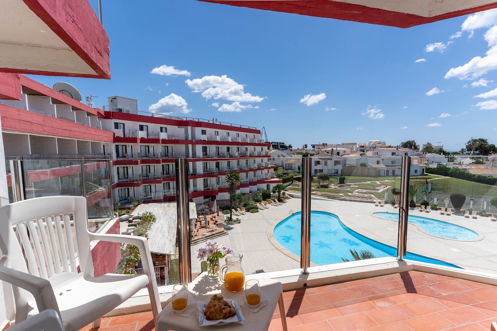 Hotel da Aldeia - Adults Only — Swimming pool in Albufeira, Faro