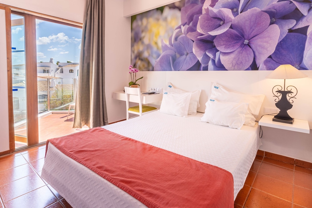 Hotel da Aldeia - Adults Only — Hotel rooms in Albufeira, Faro