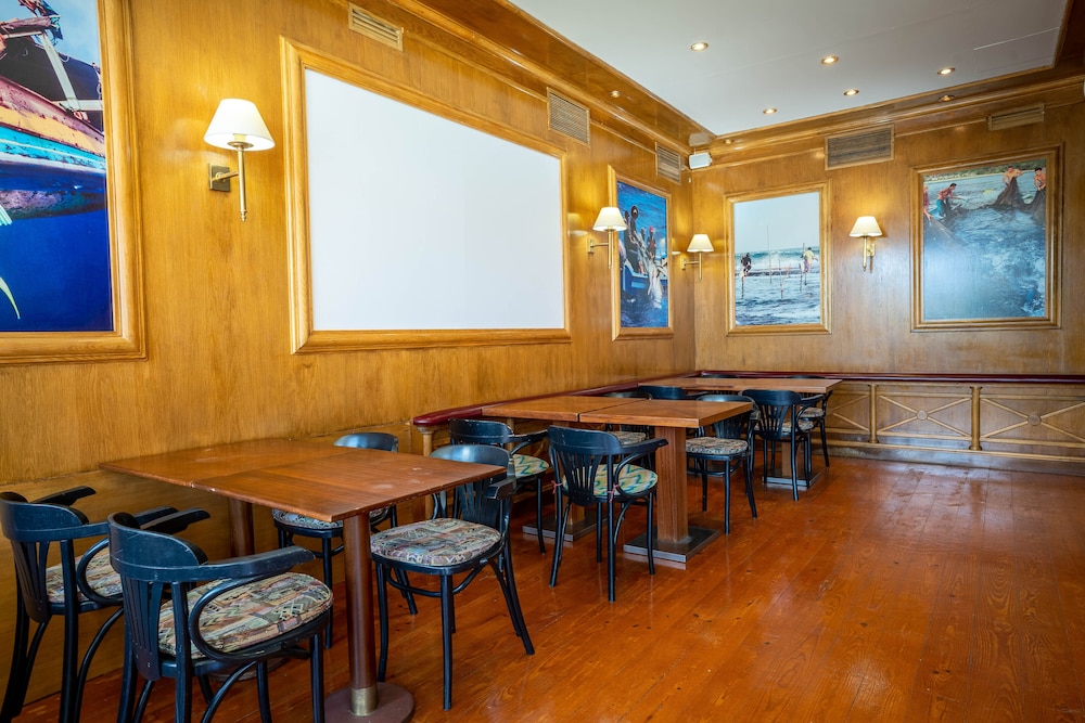 Hotel da Aldeia - Adults Only — Restaurant & bars in Albufeira, Faro