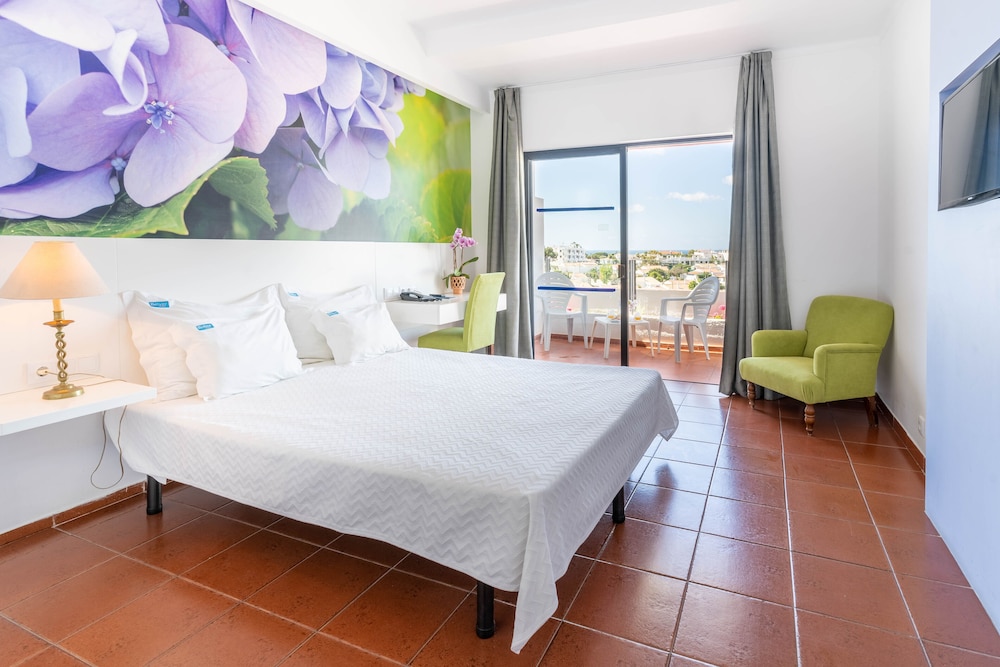 Hotel da Aldeia - Adults Only — Hotel rooms in Albufeira, Faro