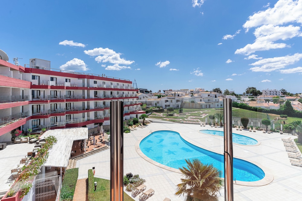 Hotel da Aldeia - Adults Only — Swimming pool in Albufeira, Faro