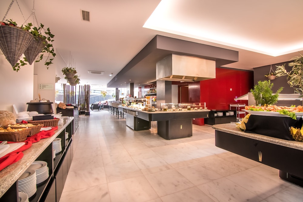 RR Hotel da Rocha — Restaurant & bars in Portimão, Faro