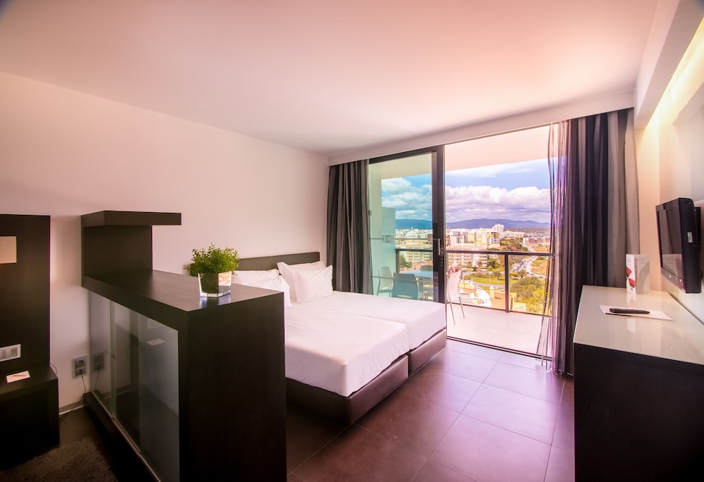 RR Hotel da Rocha — Hotel rooms in Portimão, Faro
