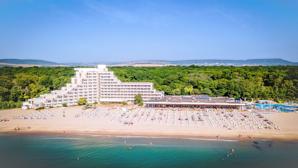 Hotel Gergana - Ultra All Inclusive — Outdoor in Albena, Dobrich