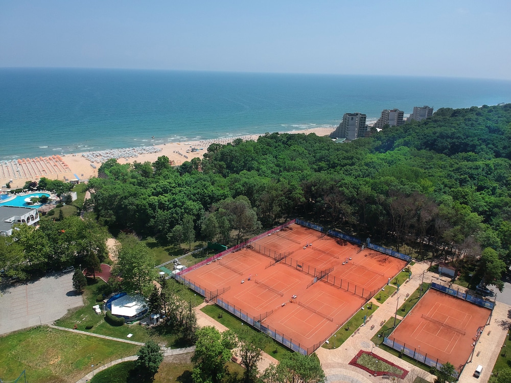 Hotel Gergana - Ultra All Inclusive — On-site activities in Albena, Dobrich