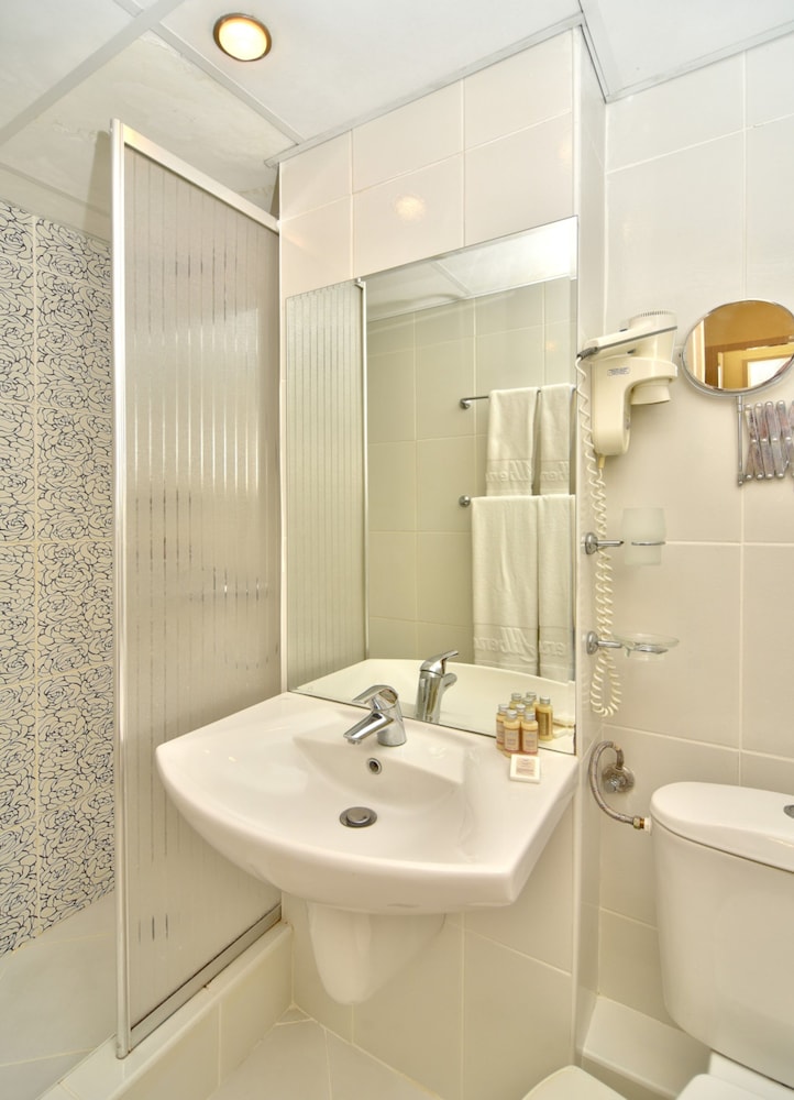 Hotel Gergana - Ultra All Inclusive — Rooms in Albena, Dobrich