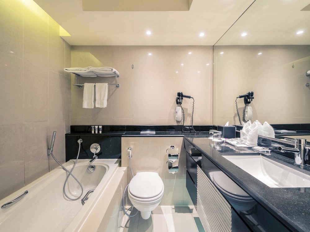 Mercure Gold Hotel Jumeirah Dubai by Accor — Hotel rooms in Dubai