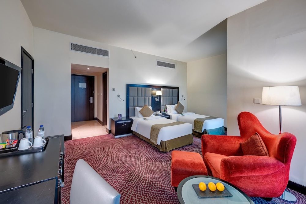 Mercure Gold Hotel Jumeirah Dubai by Accor — Hotel rooms in Dubai