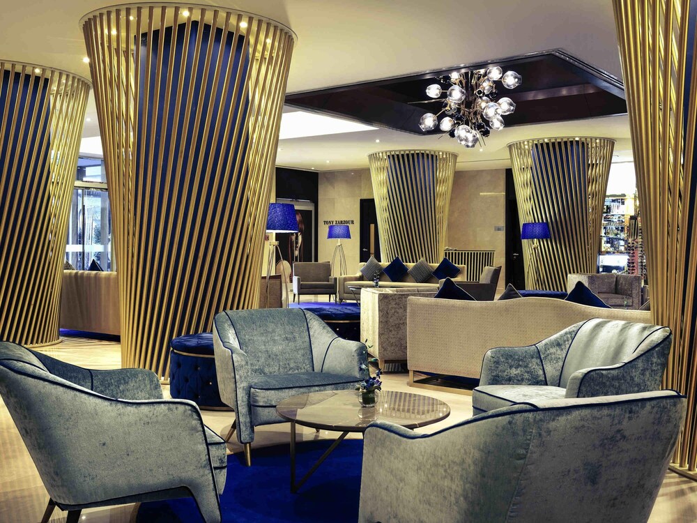 Mercure Gold Hotel Jumeirah Dubai by Accor — Hotel building in Dubai