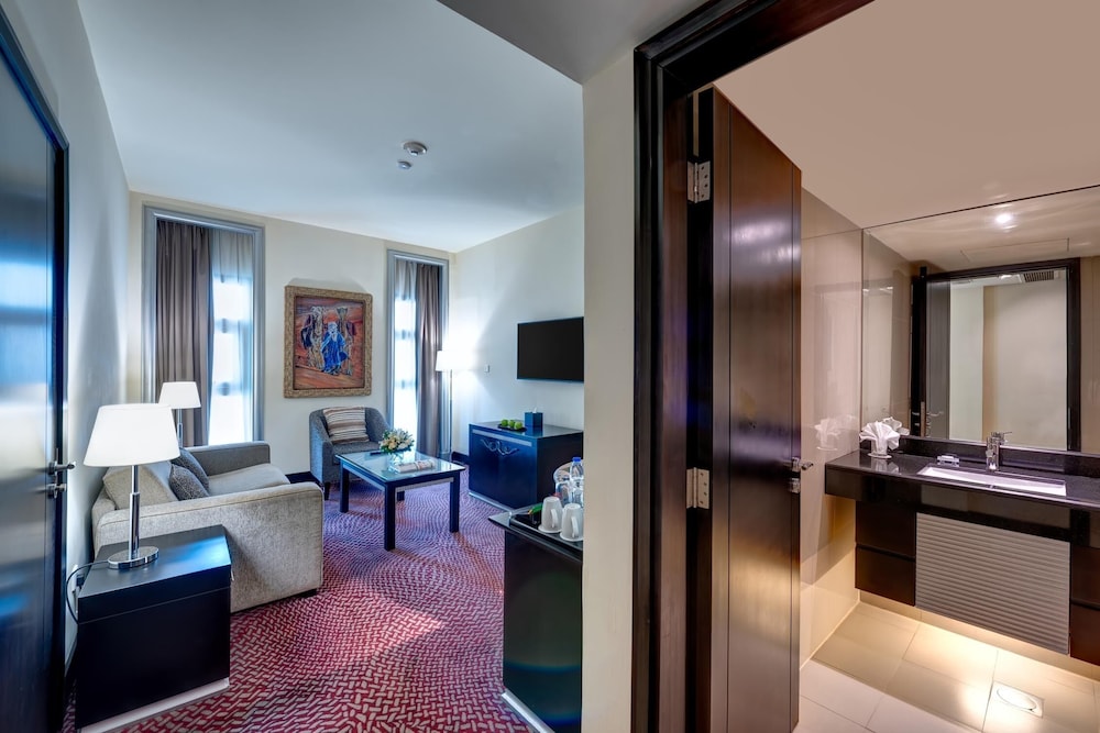 Mercure Gold Hotel Jumeirah Dubai by Accor — Hotel rooms in Dubai