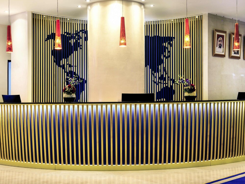 Mercure Gold Hotel Jumeirah Dubai by Accor — Restaurant & bars in Dubai