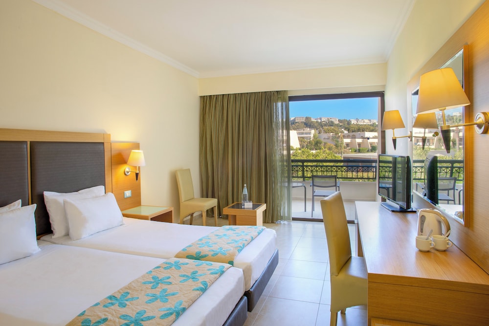 Sol Cosmopolitan Rhodes - All inclusive — Rooms in Rhodes Town, South Aegean