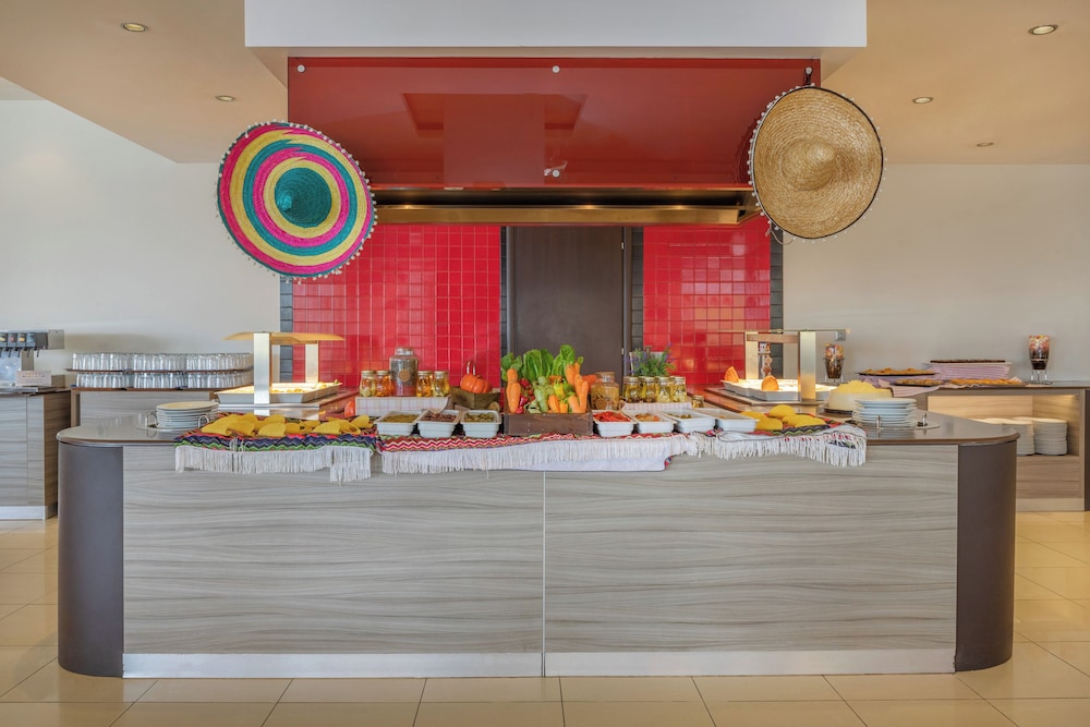 Sol Cosmopolitan Rhodes - All inclusive — Restaurant in Rhodes Town, South Aegean