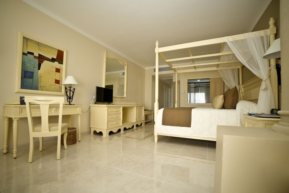 Bahia Principe Explore Akumal - Hyatt Inclusive Collection - All Inclusive - Renovated 2026 — Rooms in Akumal, Quintana Roo