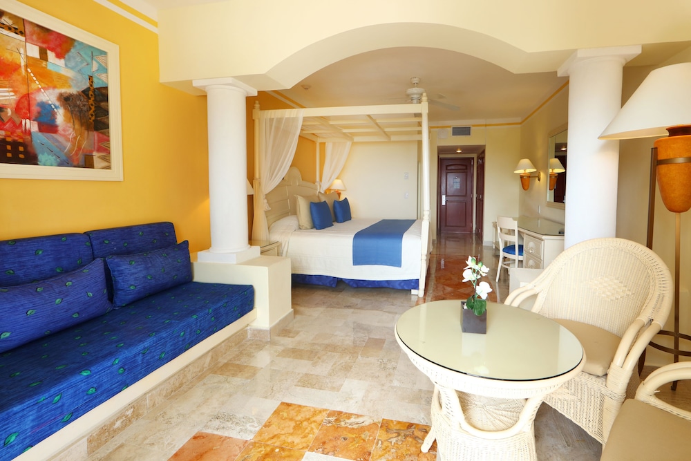 Bahia Principe Explore Akumal - Hyatt Inclusive Collection - All Inclusive - Renovated 2026 — Rooms in Akumal, Quintana Roo