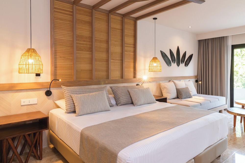 Bahia Principe Explore Akumal - Hyatt Inclusive Collection - All Inclusive - Renovated 2026 — Rooms in Akumal, Quintana Roo