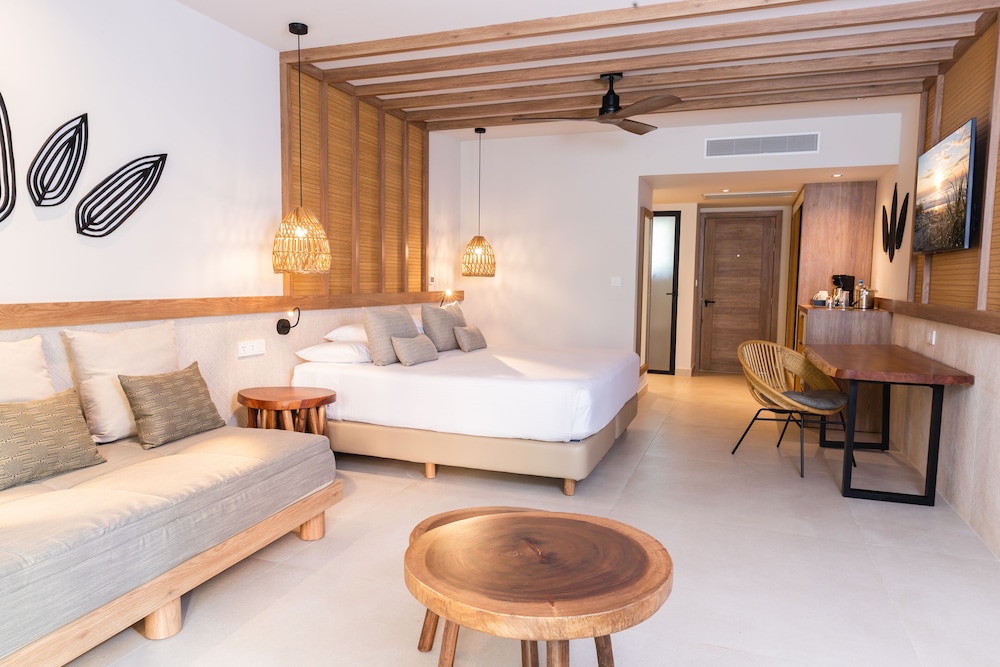 Bahia Principe Explore Akumal - Hyatt Inclusive Collection - All Inclusive - Renovated 2026 — Rooms in Akumal, Quintana Roo