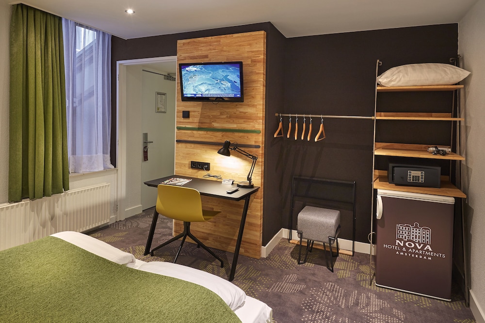 Hotel Nova — Hotel rooms in Amsterdam, North Netherlands