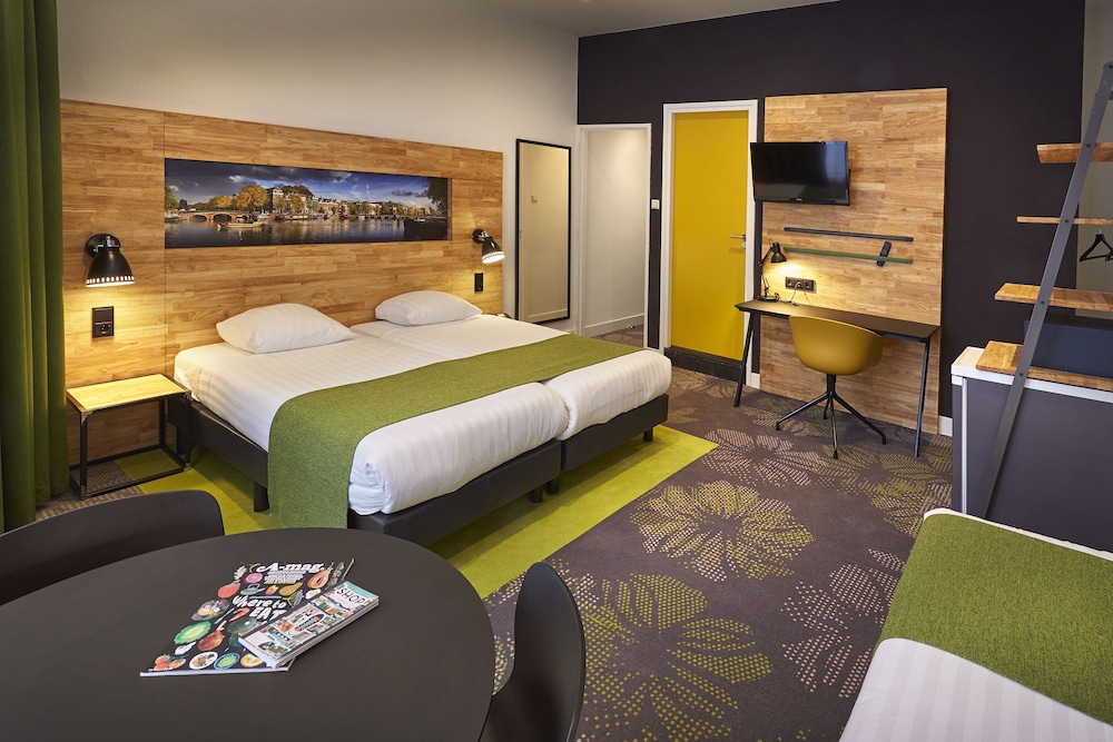 Hotel Nova — Hotel rooms in Amsterdam, North Netherlands
