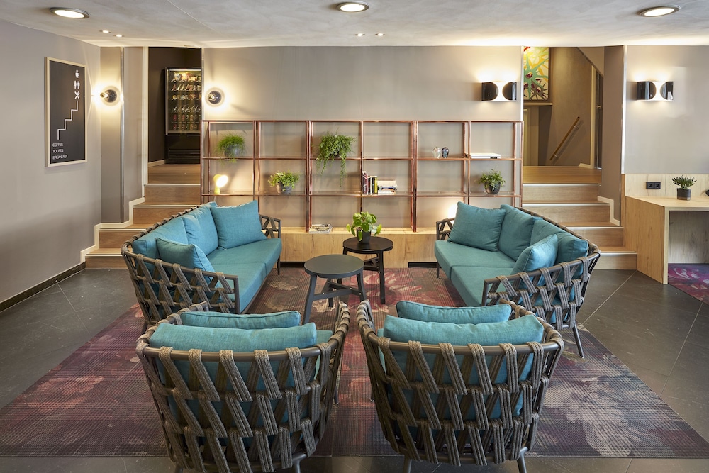Hotel Nova — Hotel building in Amsterdam, North Netherlands