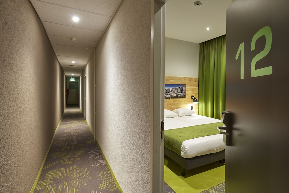 Hotel Nova — Hotel rooms in Amsterdam, North Netherlands