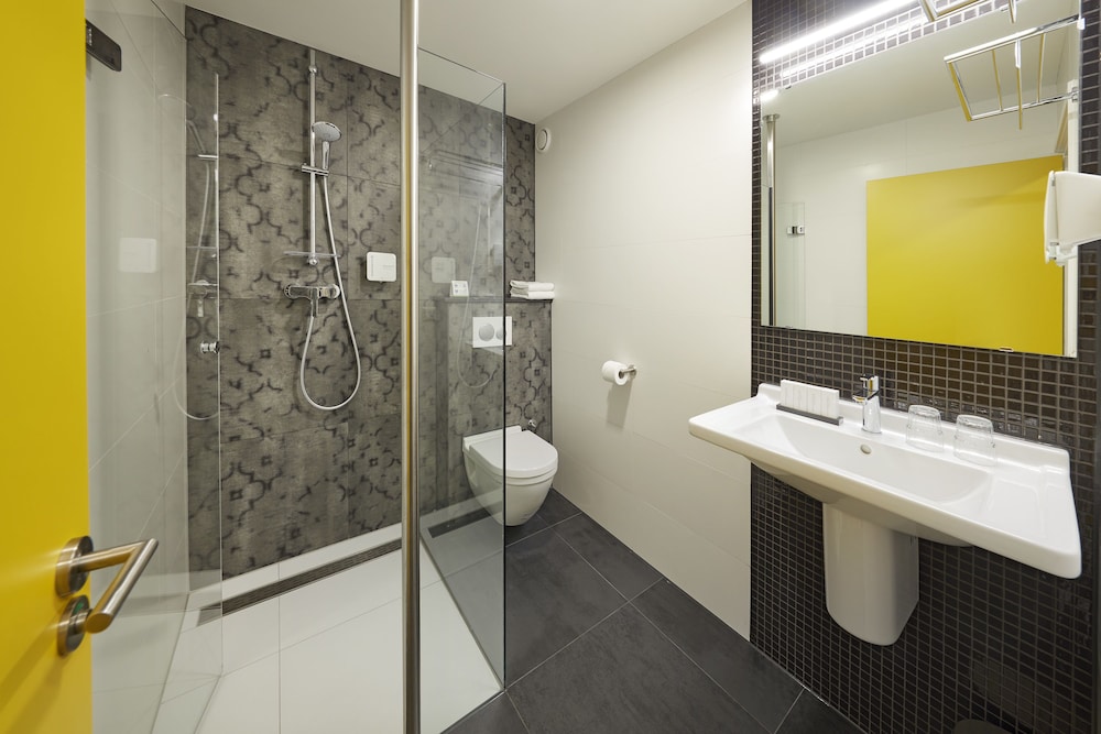 Hotel Nova — Hotel rooms in Amsterdam, North Netherlands